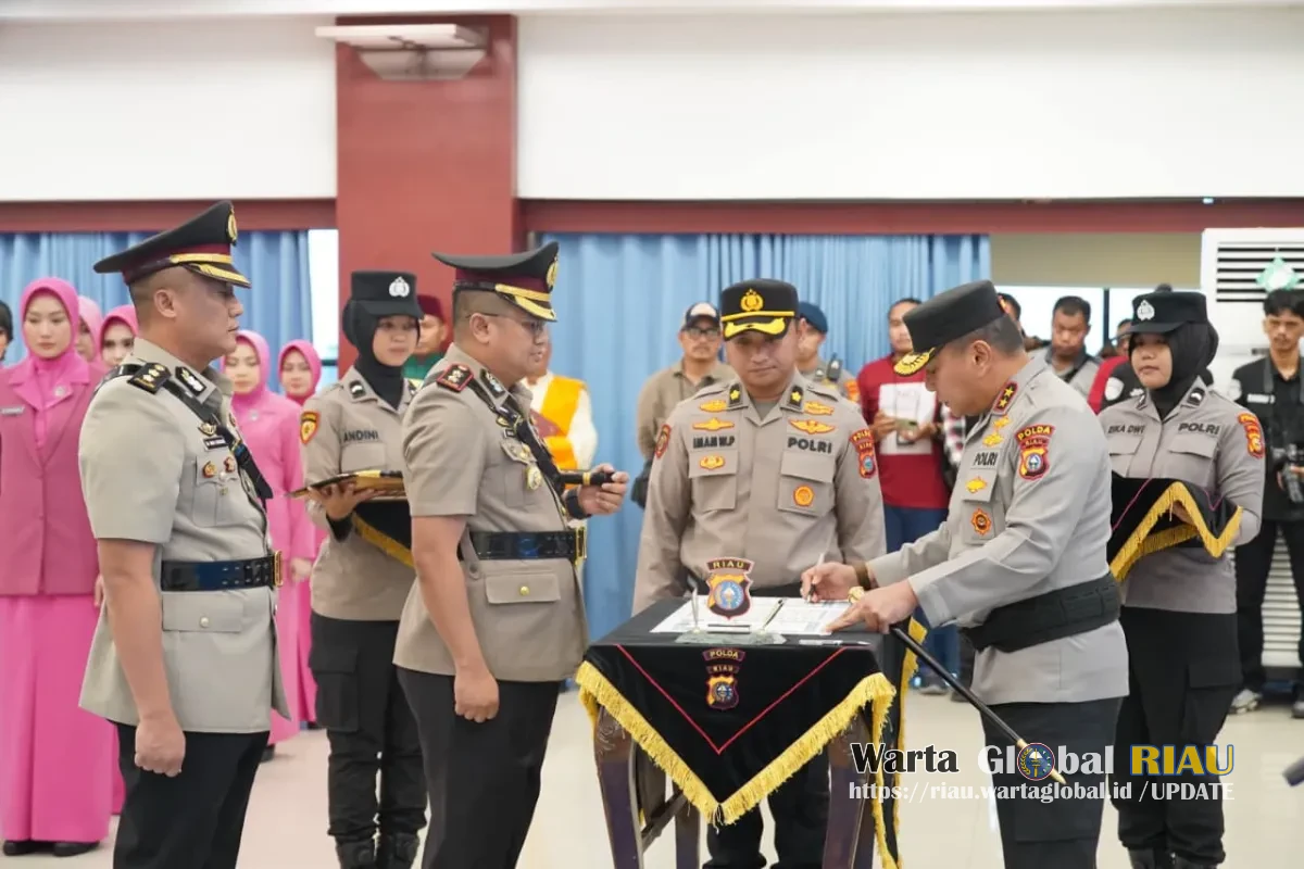 Polda Riau Laksanakan Sertijab Sejumlah Pejabat Strategis, AKBP Gede Prasetia Adi Sasmita Resmi Jabat Kapolres Kepulauan Meranti