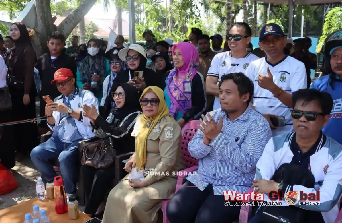 Wabup Sidrap Puji Perjuangan Tim Voli PGRI Enrekang Usai Kawinkan Dua Gelar Juara