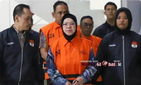 KPK Resmi Tahan Bupati Sukoharjo Etik Suryani dan Dua ASN